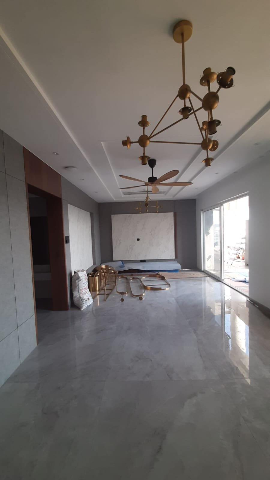 Flat interior